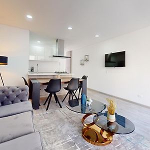 Deluxe Two-Bedroom Apartment